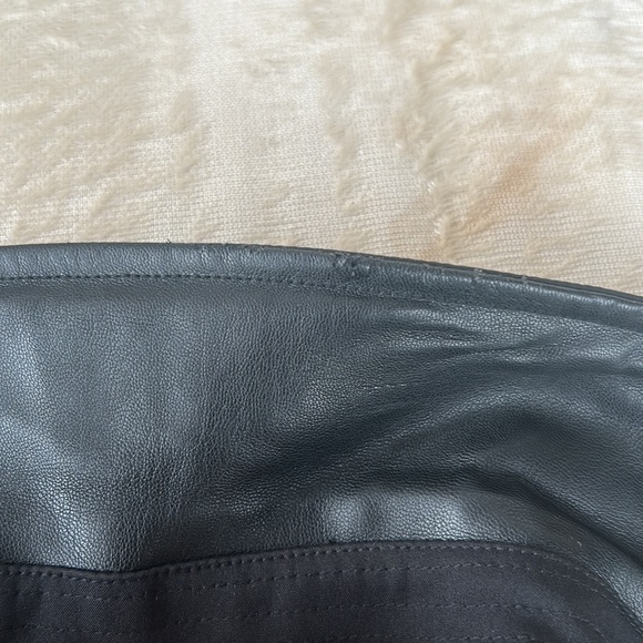 Matrix like black belted trench coat - Picture 13 of 14